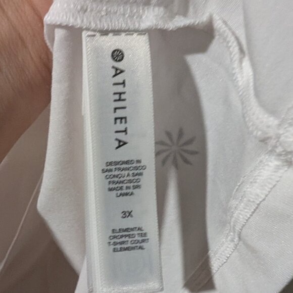 Athleta | Elemental Cropped Tee In White - Picture 10 of 14